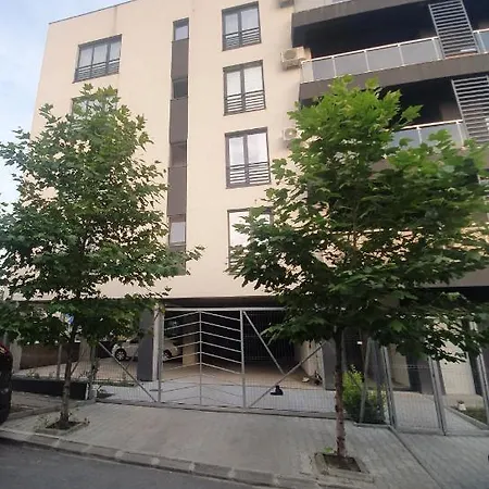 Nicho Bucurestii Noi Apartment