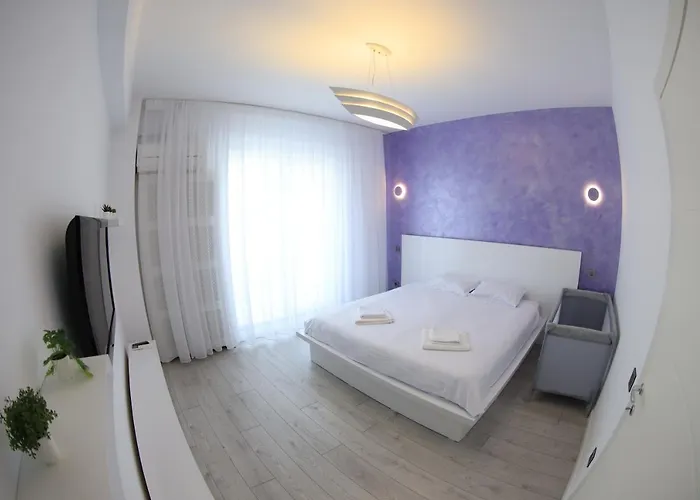 Nicho Bucurestii Noi * Bukarest